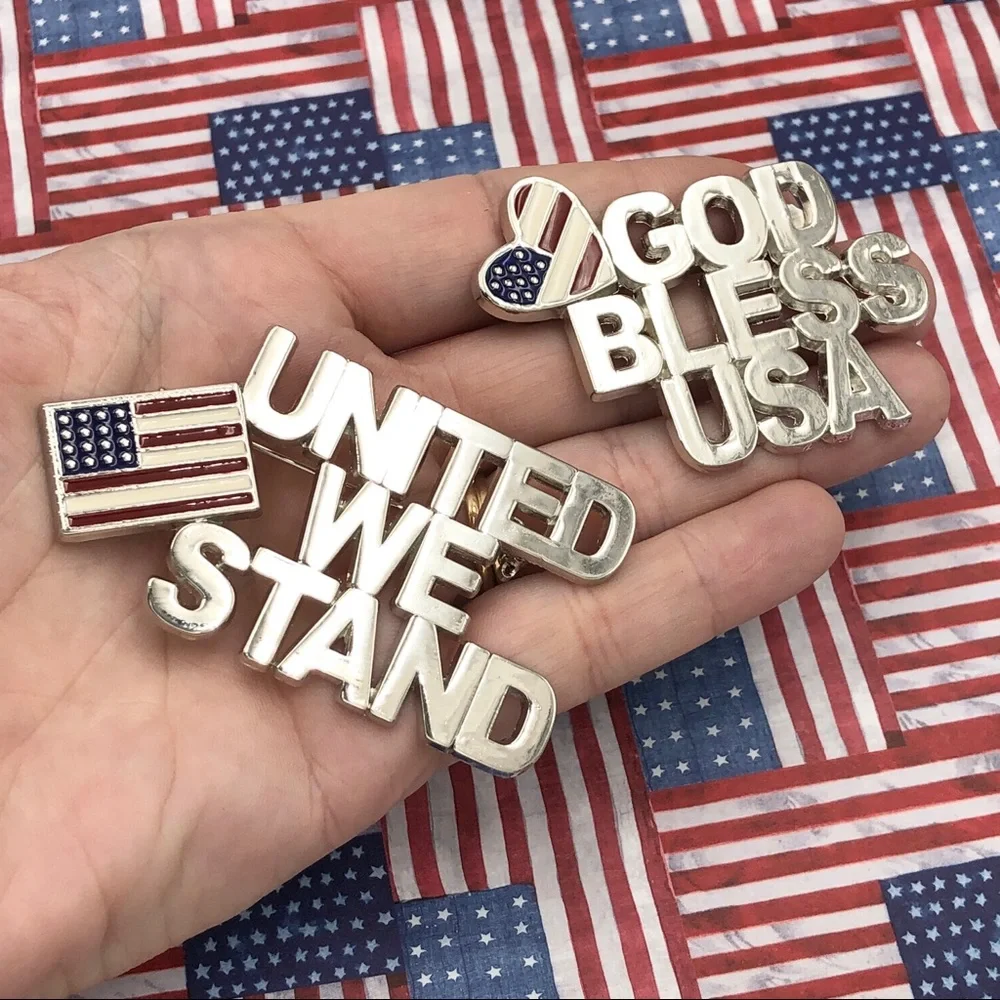 🌼 United We Stand God Bless USA Brooch Pin